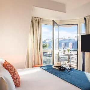 Yllen Eiffel Hotell